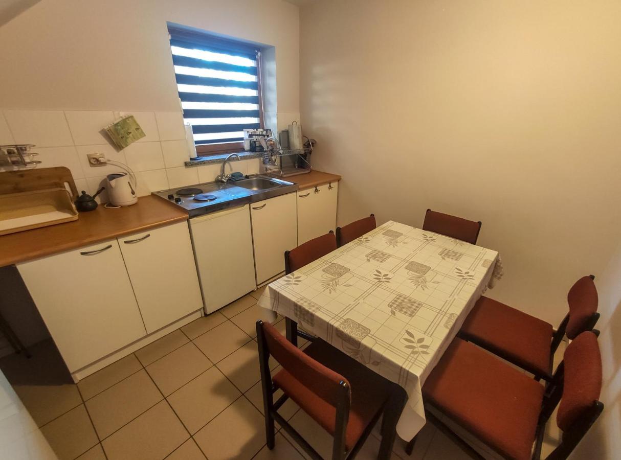 Koniczynka Hotel Ściegny Екстериор снимка