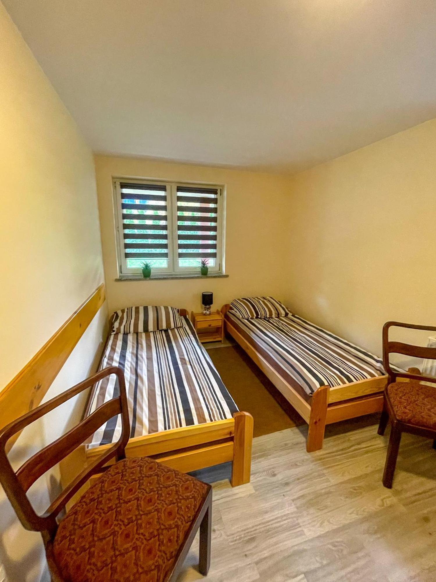 Koniczynka Hotel Ściegny Екстериор снимка
